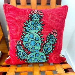 Hand Knit textured Pillow